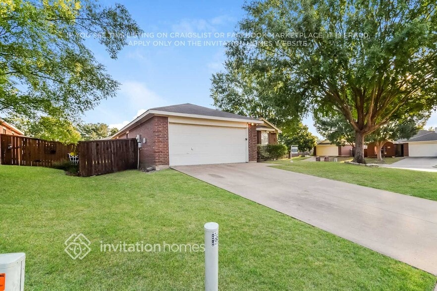 Building Photo - 4801 Mountain Ridge Ln