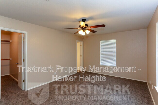 Building Photo - 5304 Vail Dr