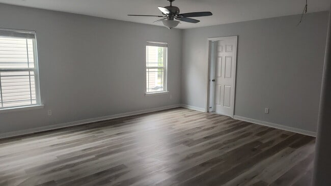 Building Photo - Huge Gorgeous Home on a Corner Lot