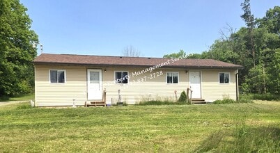 Building Photo - 133 Kennard Rd