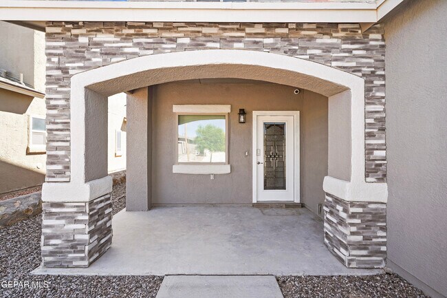 Primary Photo - 6929 Black Mesquite Dr