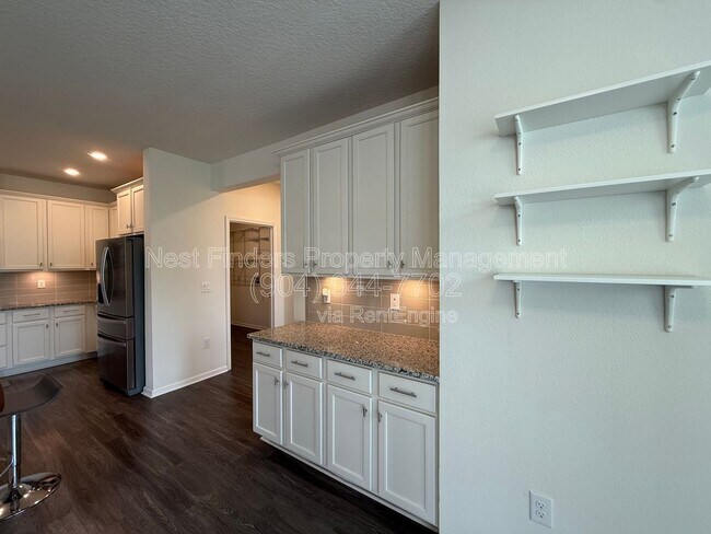 Building Photo - 386 Rittburn Ln