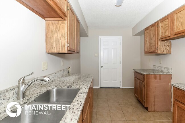 Building Photo - 3721 Barberry St