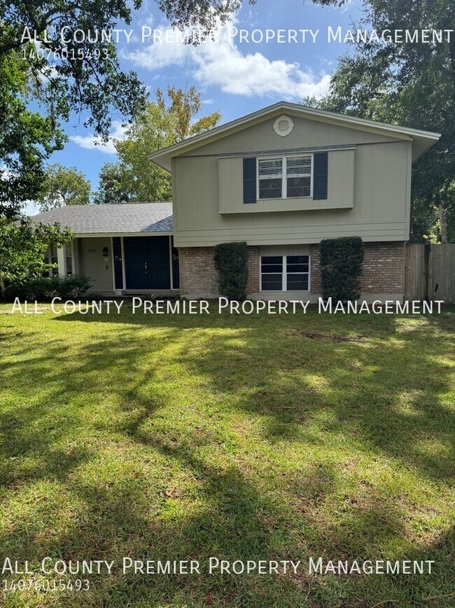 Building Photo - 200 Crooked Oak Ct