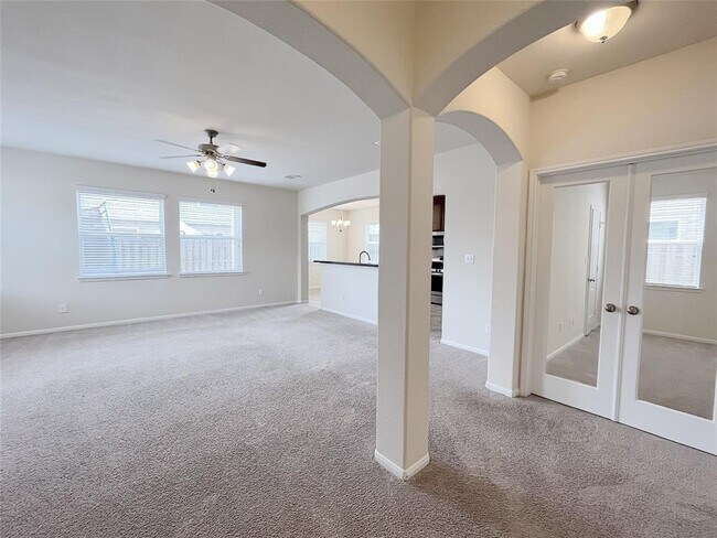 Building Photo - 14239 Oro Valley Dr