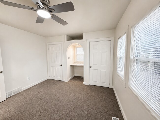 Building Photo - 34009 Caseville Ct