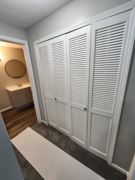 Building Photo - 201 Rose Ln St SW