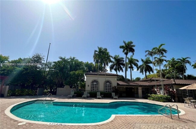 Building Photo - 9945 Nob Hill Pl