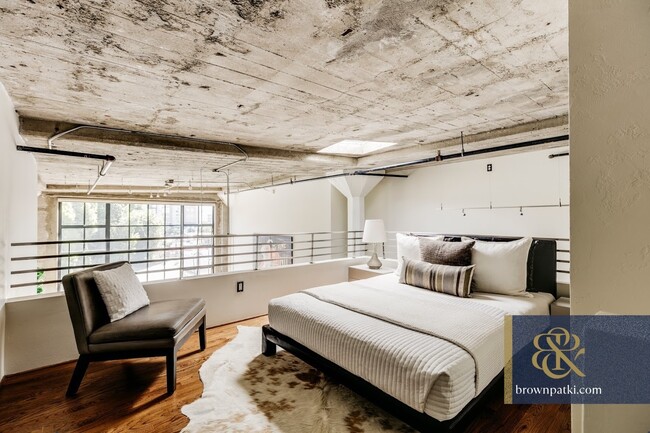 Building Photo - 601 4th St