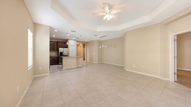 Building Photo - 2/2 plus den Villa in Fairfield with a 2 car garage