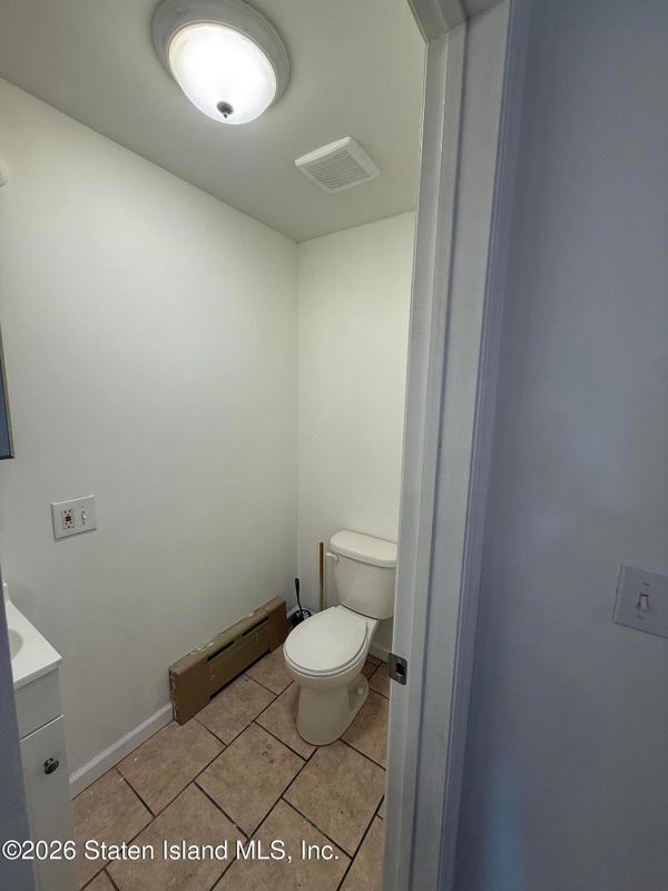 Building Photo - 279 Heberton Ave