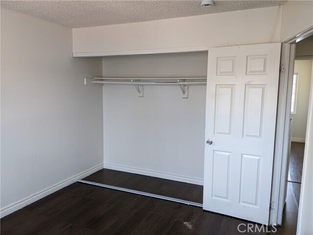 Building Photo - 435 N Hamilton Ave