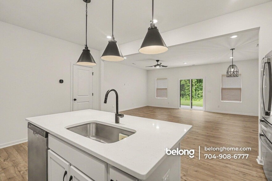 Building Photo - 11408 Magpie Ct