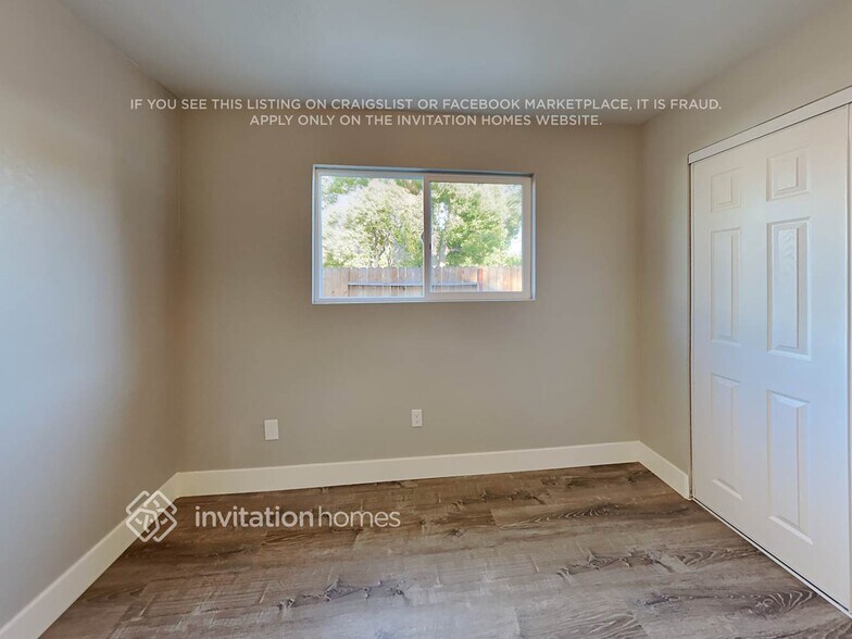 Building Photo - 8908 Bedford Ave