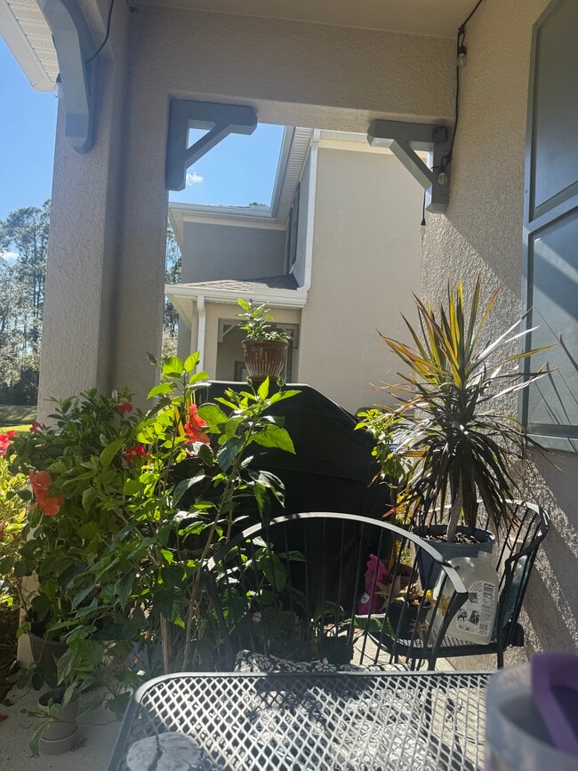 Building Photo - 1690 Coulter Ln