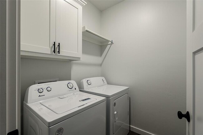 Building Photo - 1037 Carpe Diem Ct