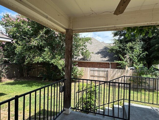 Building Photo - 4200 Adagio Pl