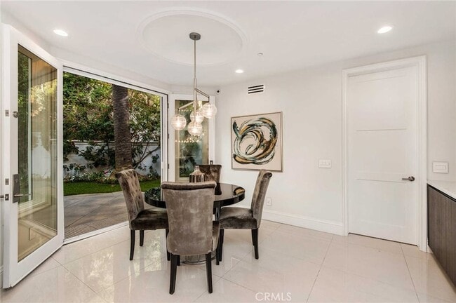 Building Photo - 1756 Clear View Dr