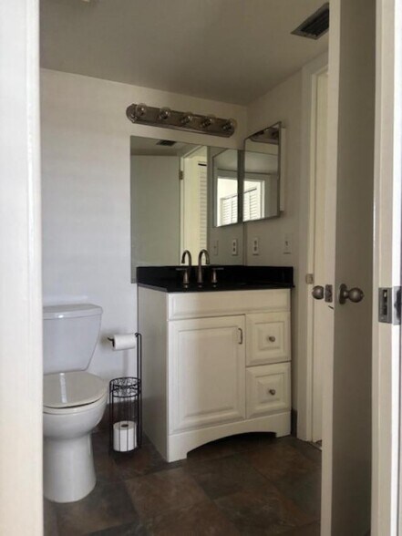 Building Photo - 342 Southwind Dr