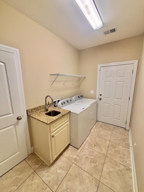 Building Photo - 6008 Fish Hawk Ct