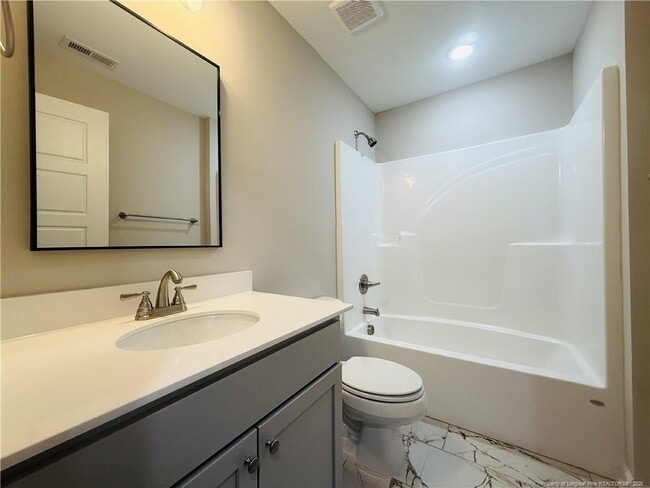 Building Photo - 8109 King Rd