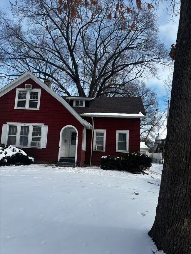 Building Photo - 214 N Glenwood Ave