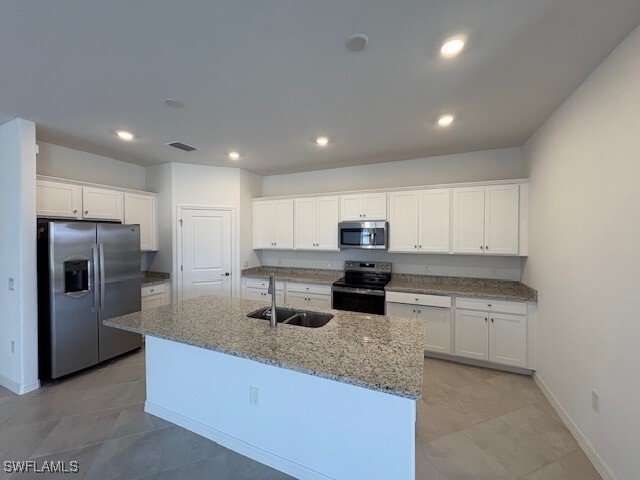 Building Photo - 14874 Palamos Cir