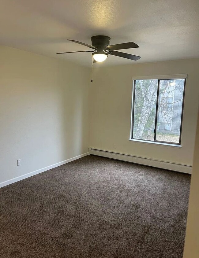 Building Photo - Coming Available in February - Great ground floor condo in East Anchorage