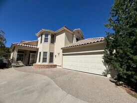 Building Photo - 7005 Sky Valley Way NE