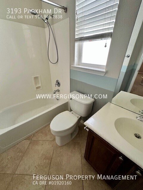 Building Photo - 3193 Parkham Dr
