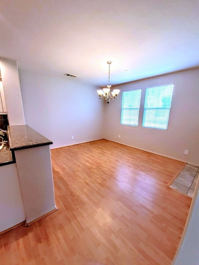 Building Photo - 6954 Castor St