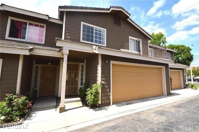 Building Photo - 3 br, 2 bath Condo - 755 N East St