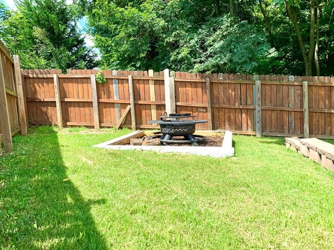 Building Photo - 3178 Cross Ridge Dr