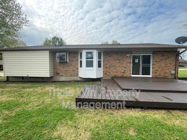 Building Photo - 1725 Orletto Way