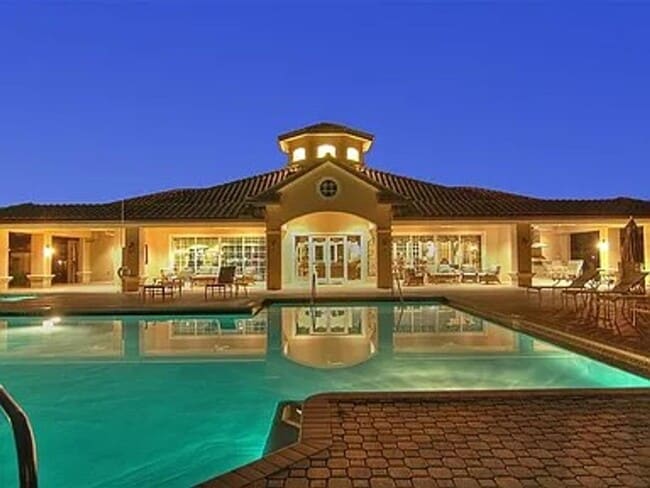 Building Photo - 8263 Miramar Way
