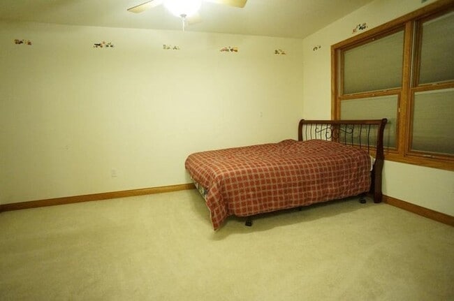 Building Photo - Experience spacious and comfortable living...