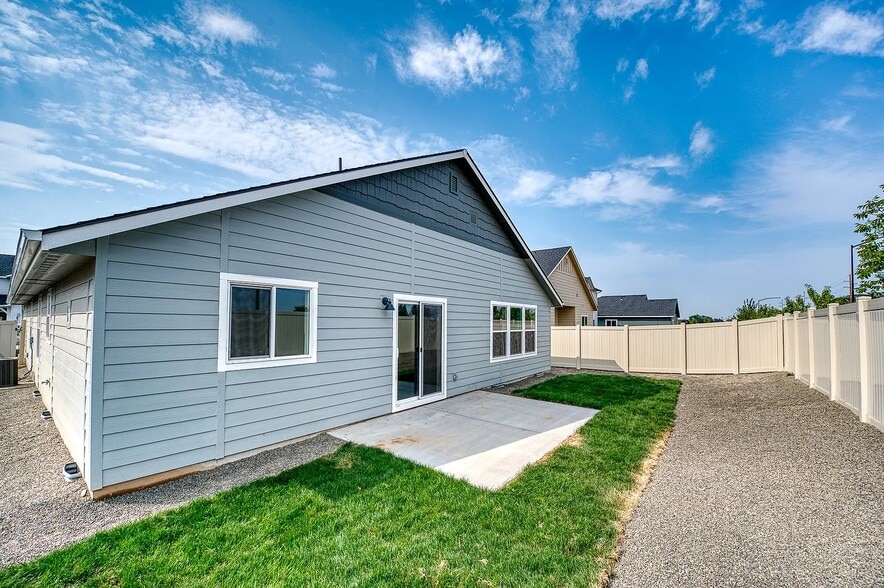 Building Photo - 4026 W Peak Cloud Dr