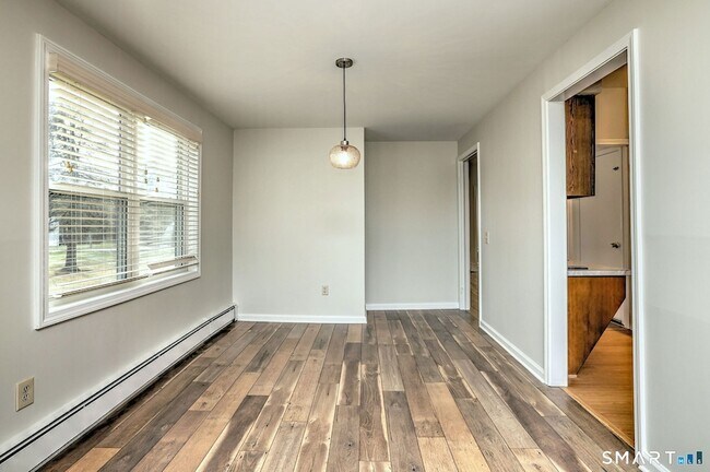 Building Photo - 5160 Madison Ave