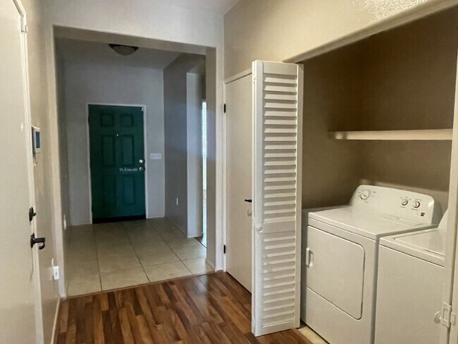Building Photo - Long-term Rental