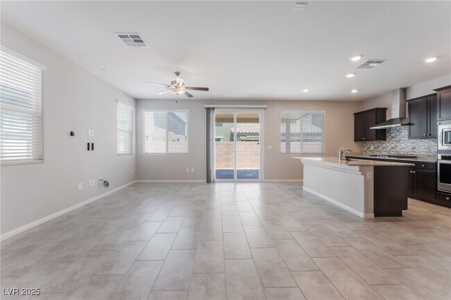 Building Photo - 4224 Ramses Ave