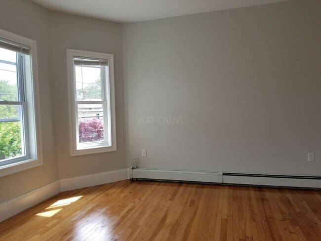 Building Photo - 231 Boston Ave