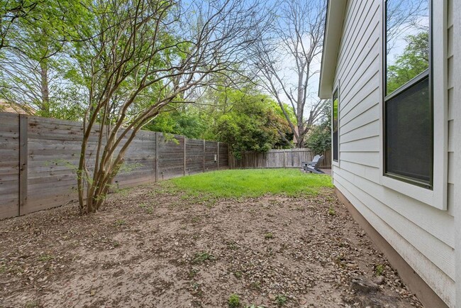 Building Photo - 11814 Prairie Hen Ln