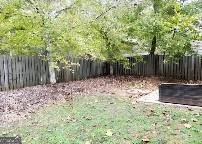 Building Photo - 220 Wild Flower Ln