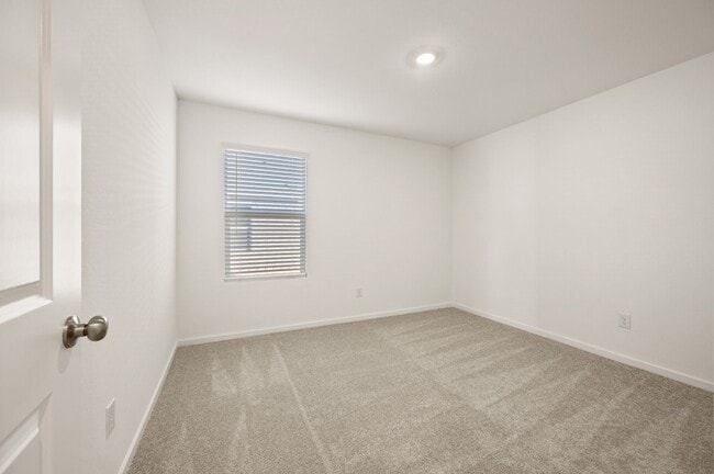 Building Photo - 1340 Blazin Bronco Trl