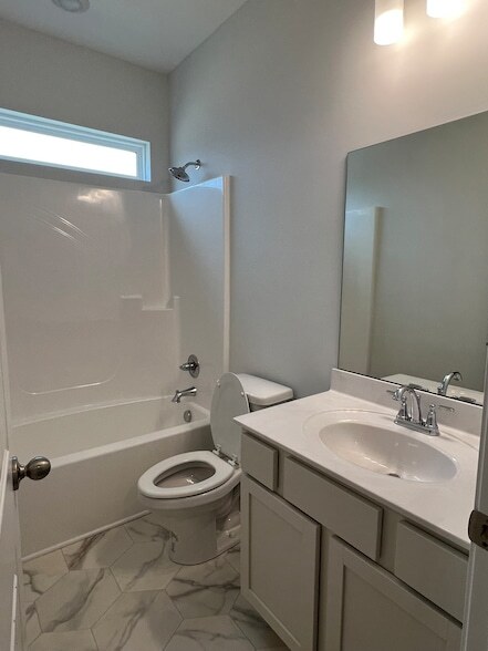 Building Photo - 1139 Bluecreek Cir