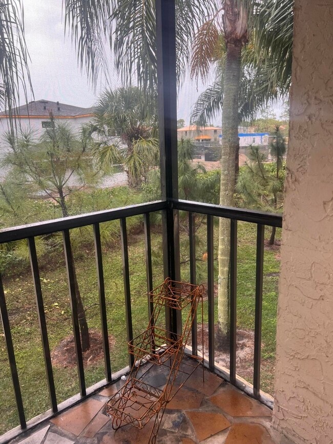 Building Photo - 7149 Golf Colony Ct