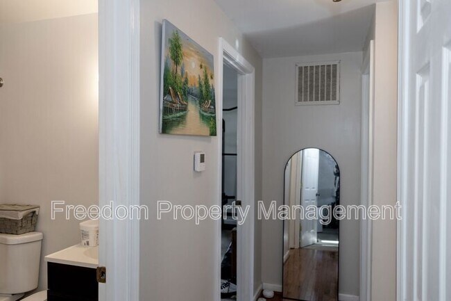 Building Photo - 5317 Macwood Dr