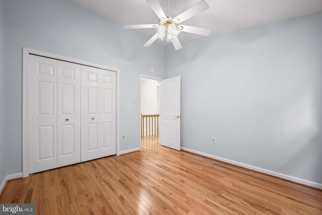 Building Photo - 25 Tivoli Lake Ct