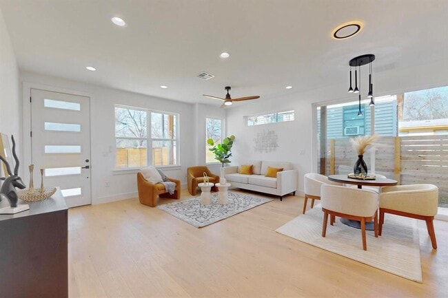 Building Photo - 4800 Prock Ln