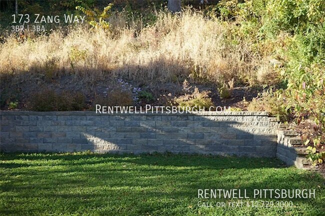 Building Photo - 173 Zang Way